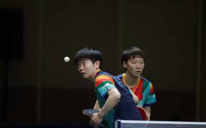 通过他们的 通过他们的