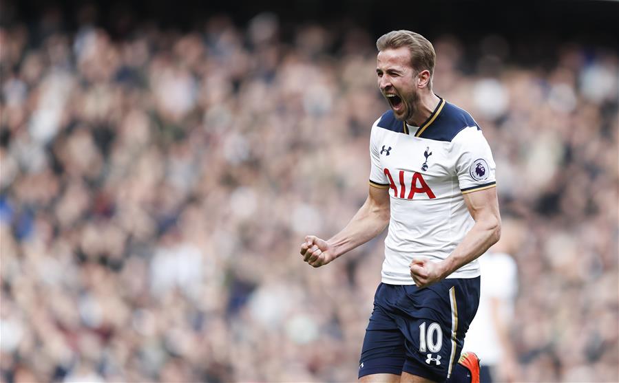 并在次日于 并在次日于