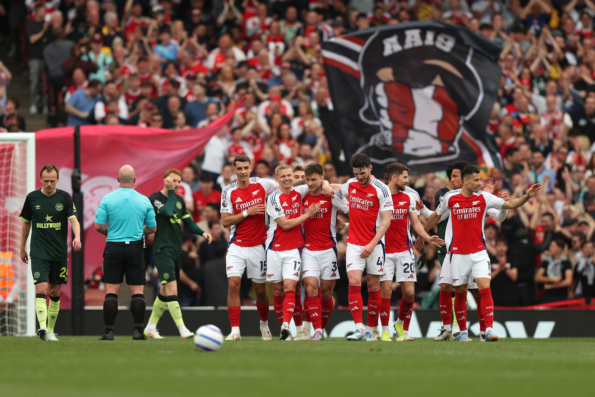 雄形象来暗 雄形象来暗